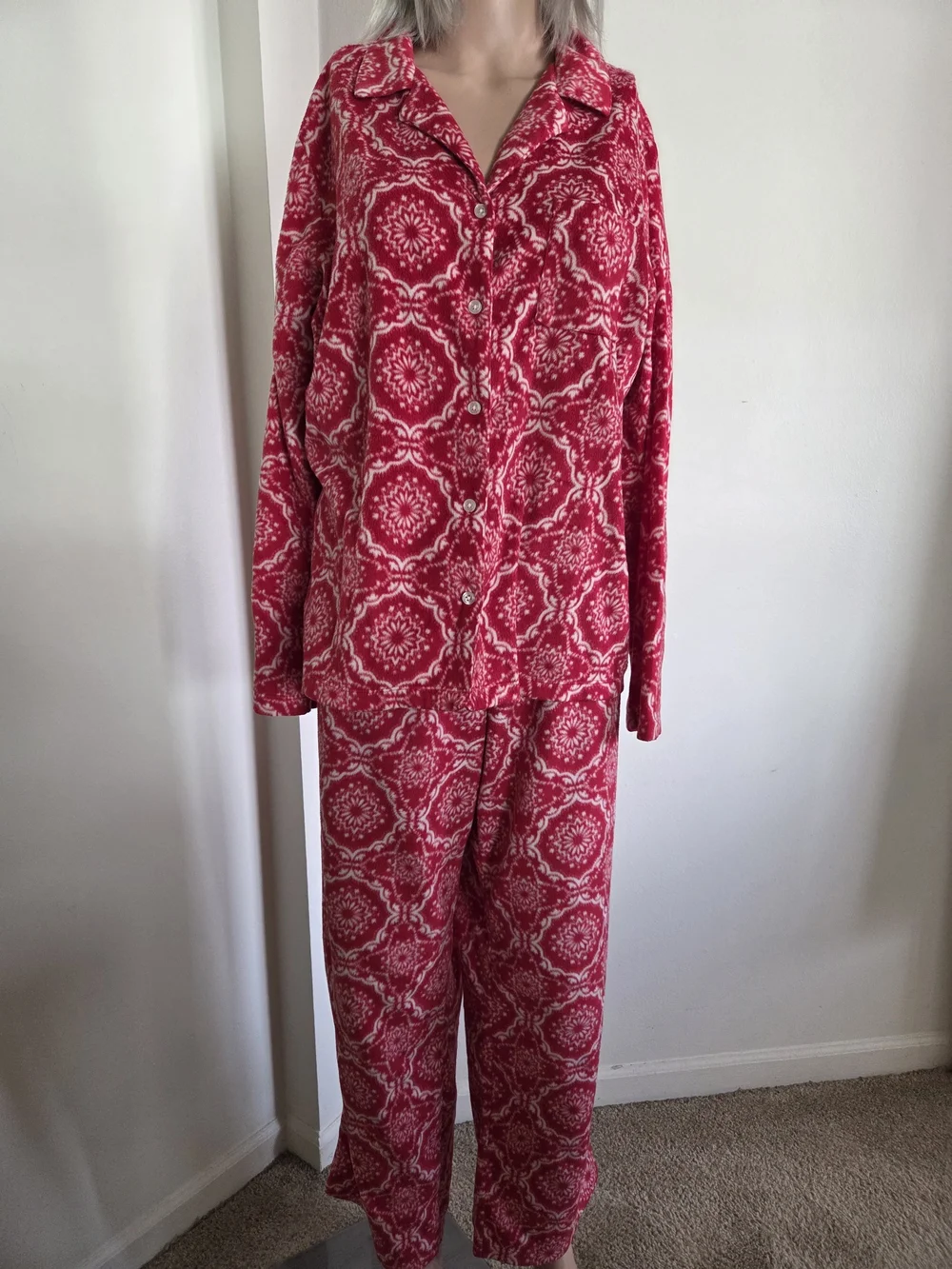 Adonna Womens Red and White Printed Pajama Set Size Large